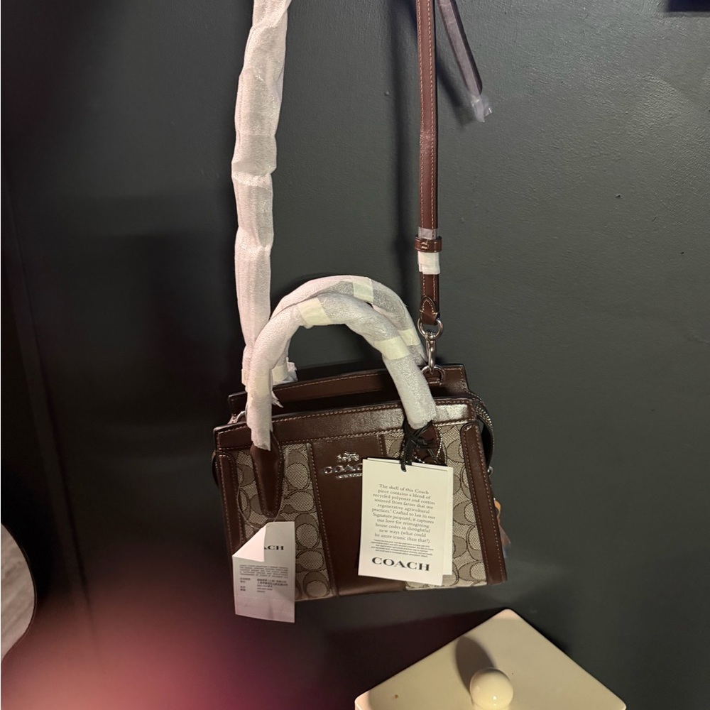Coach Andrea Carryall bag in signature jacquard - Picture 3 of 10